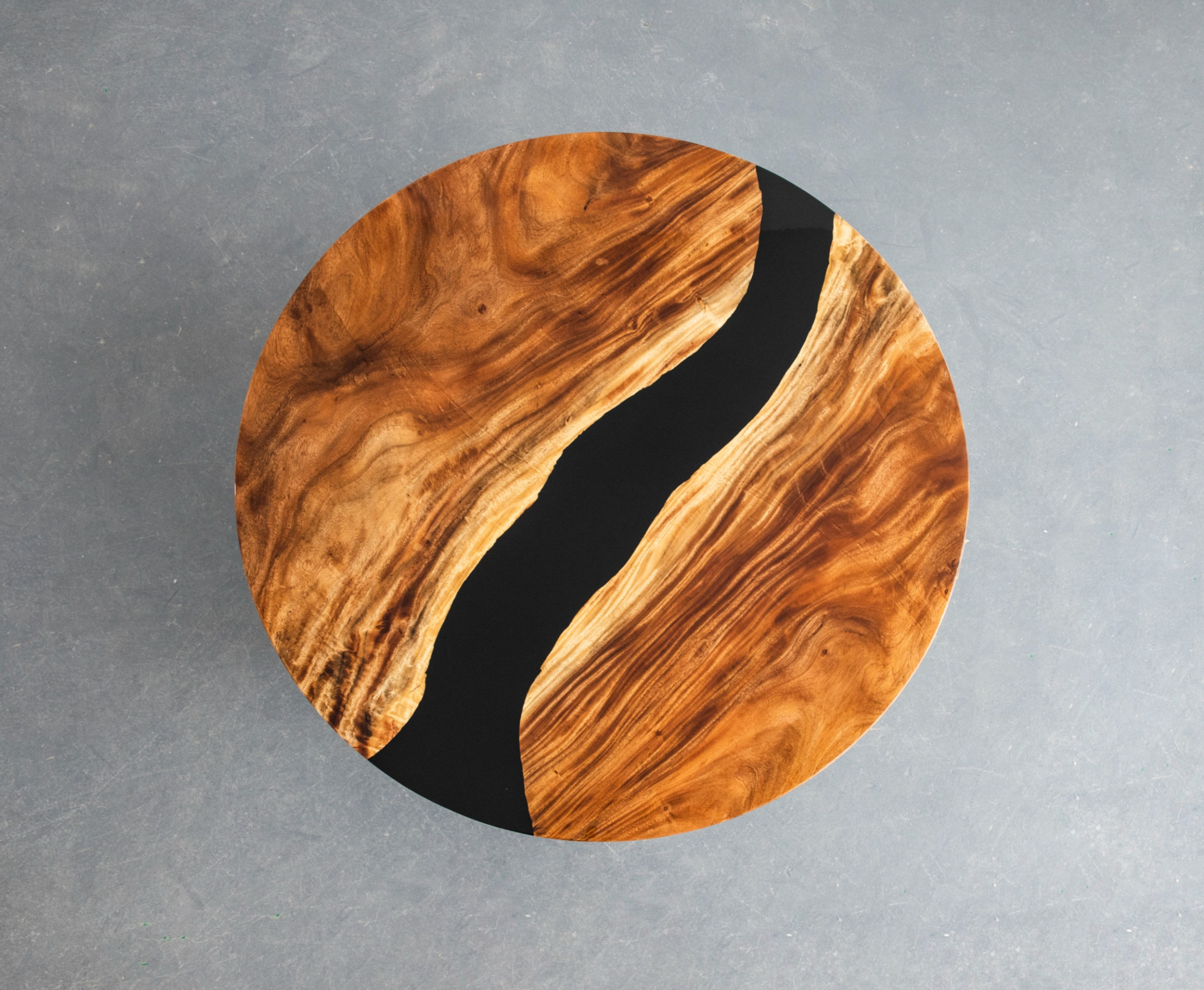 NI-0300 Round Solid Balck Dining table | Handmade